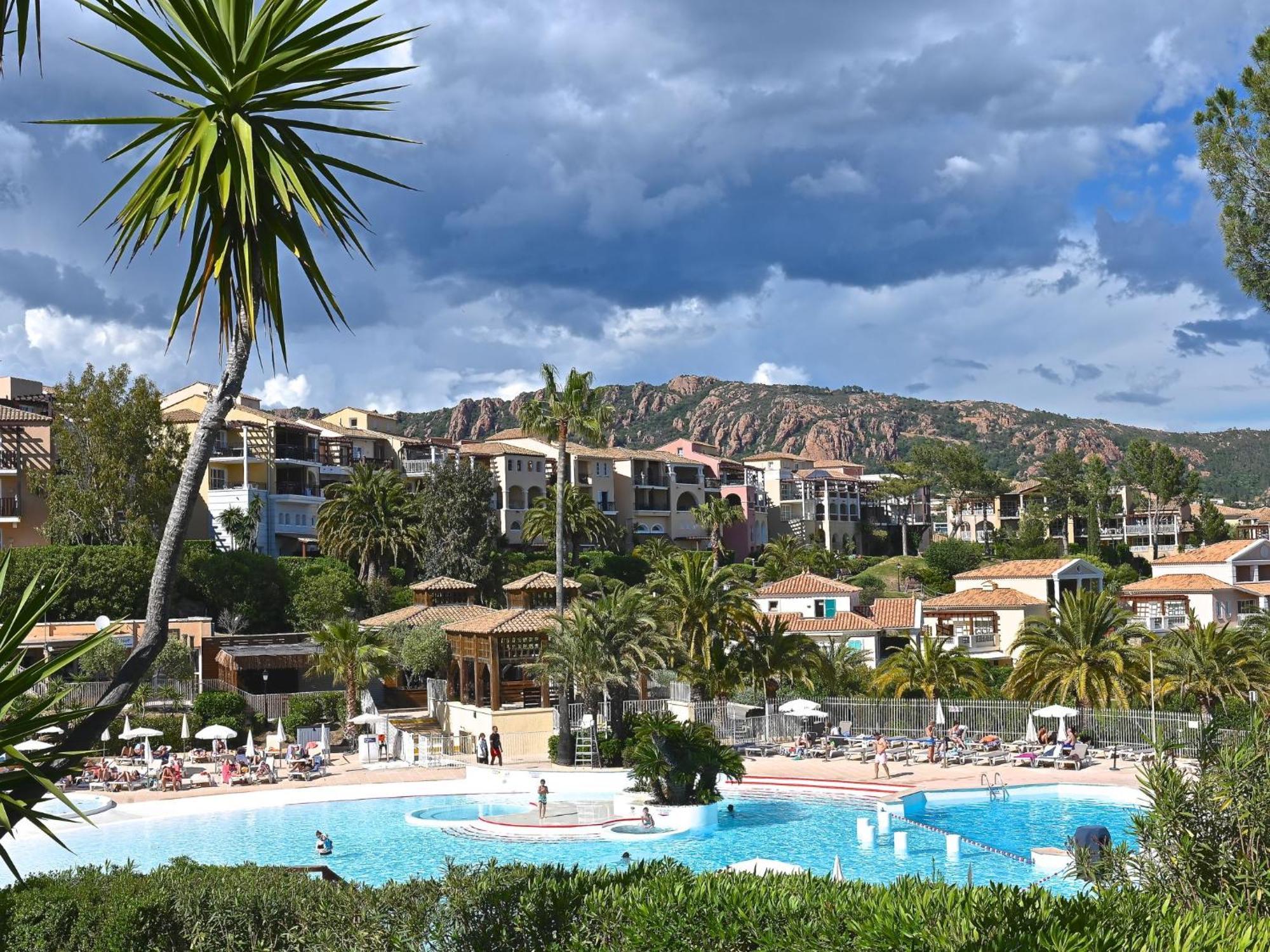 Apartment Village Cap Esterel - L'Esquinade-31 By Interhome Saint-Raphael  Exterior photo